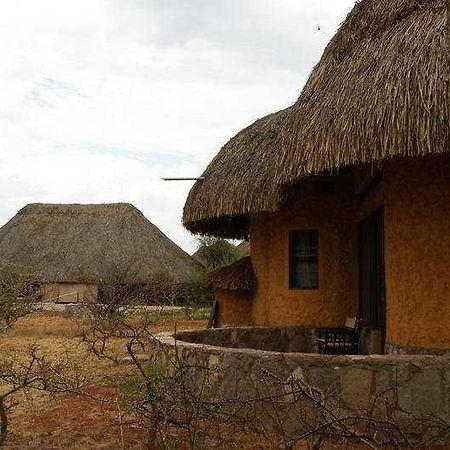 Samburu Sopa Lodge Archers Post Екстер'єр фото
